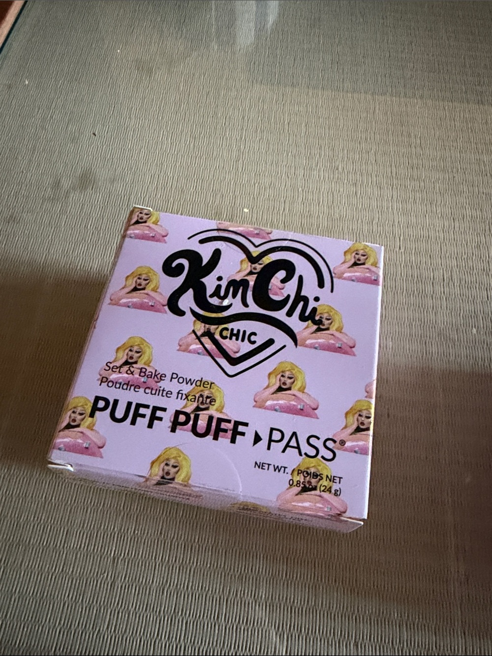 Kim Chi Puff Puff Pass Setting Powder - Translucent